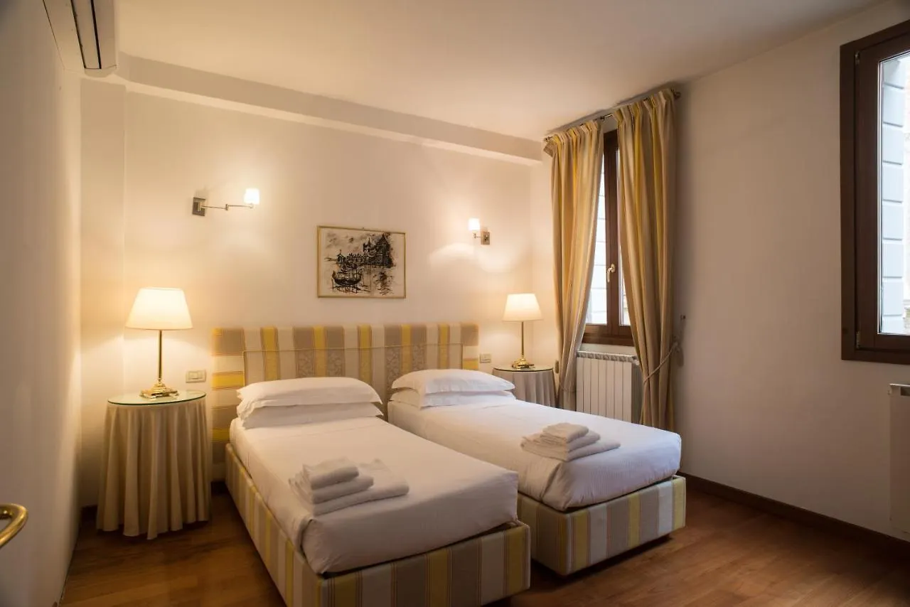 Le Vele Di Venezia Apartment